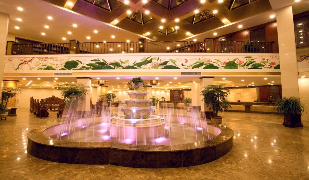 Guilin Golden Crown International Hotel Екстер'єр фото